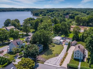 8 Mack Ln, Essex, CT 06426