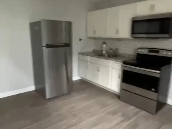 848 S 14th St, Newark, NJ