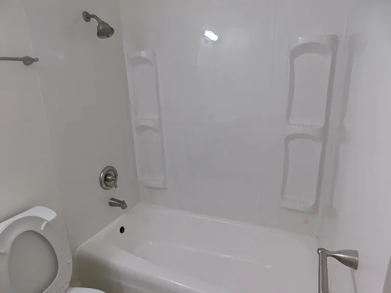 Bailey Court Apartments — Photo 6