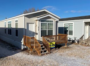 217 2nd St SW, Belfield, ND 58622
