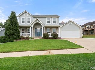 40 Kentucky Blue Ridge Ct, Saint Charles, MO 63303