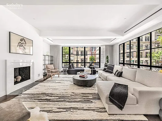 Rented by Sotheby's International Realty | media 31