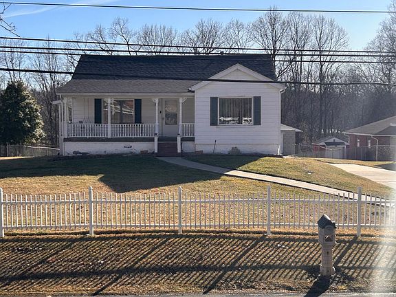 2nd image of 1023 Jones Ave