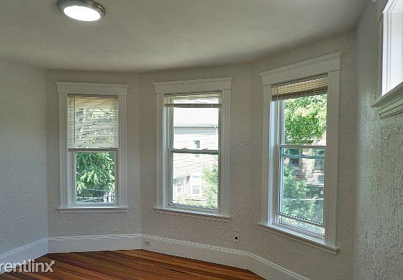 56-58 Oxford St. #58-3 Somerville Shared Unit Photo 5