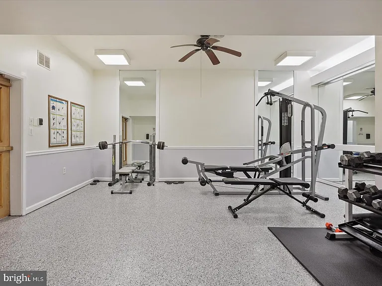 5340 Holmes Run Pkwy #1016 — Photo 21