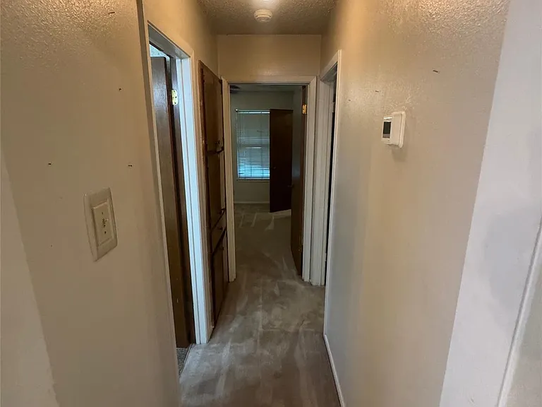 800 E Central Dr — Photo 9