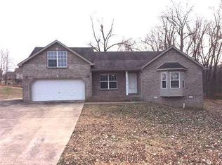 1238 Kendall Dr, Clarksville, TN 37042