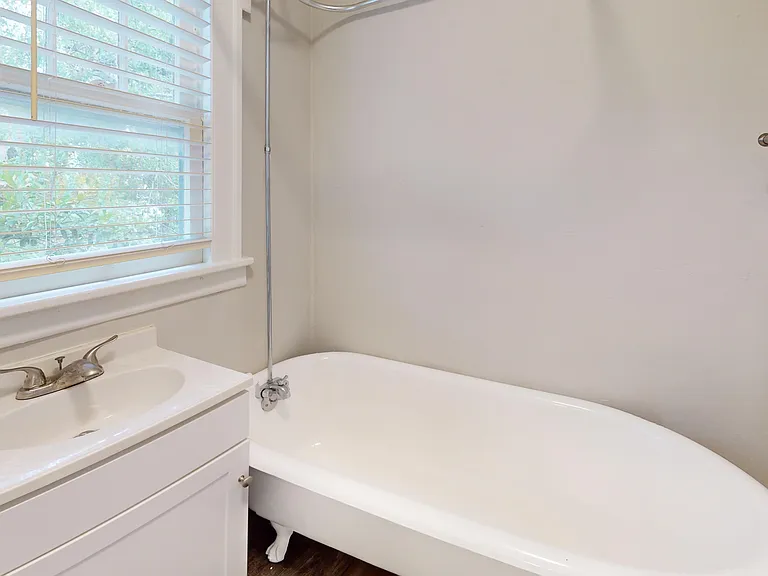 Bathroom Bathroom