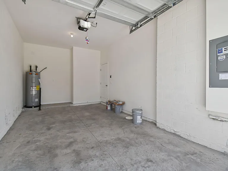 32895 Regent Canal St — Photo 47