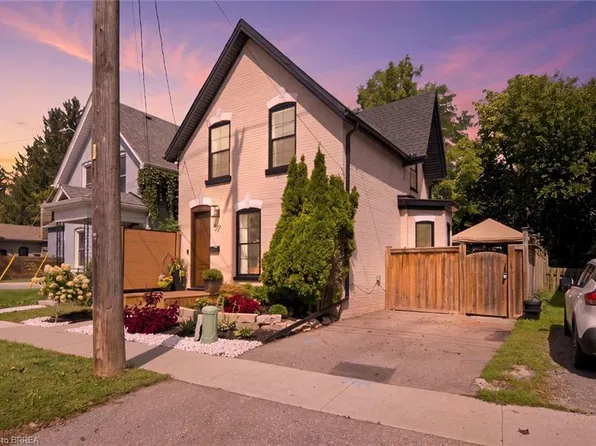 57 Terrace Hill St, Brantford, ON N3R 1E8