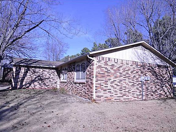2nd image of 2816 N Peg Ln