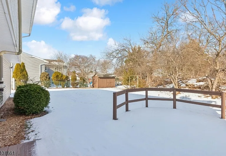3 Stafford Dr — Photo 24