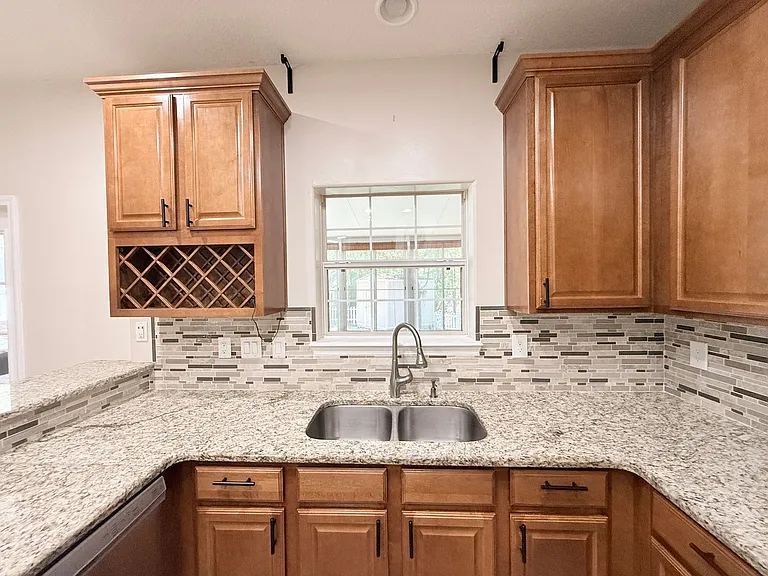 11288 Panther Creek Pkwy — Photo 14