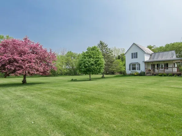 4538 N Coleman Rd, Coleman, MI 48618