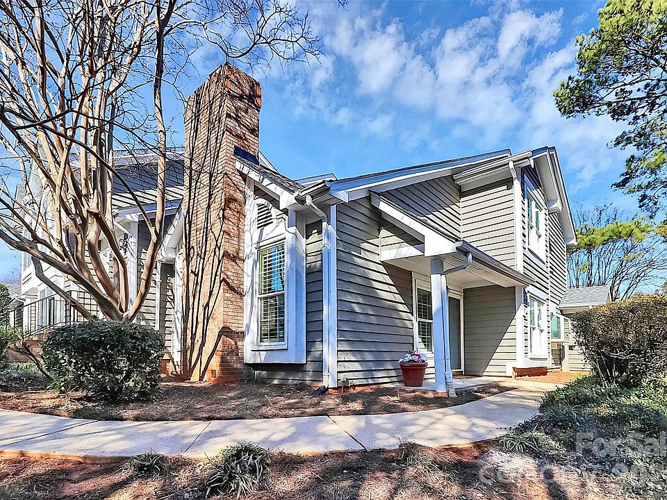 1st image of 8233 Tradd Ct