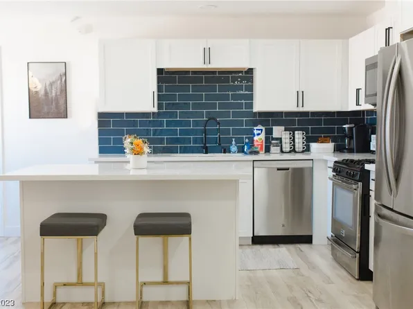 7285 Pinebrook Cir, Las Vegas, NV 89147