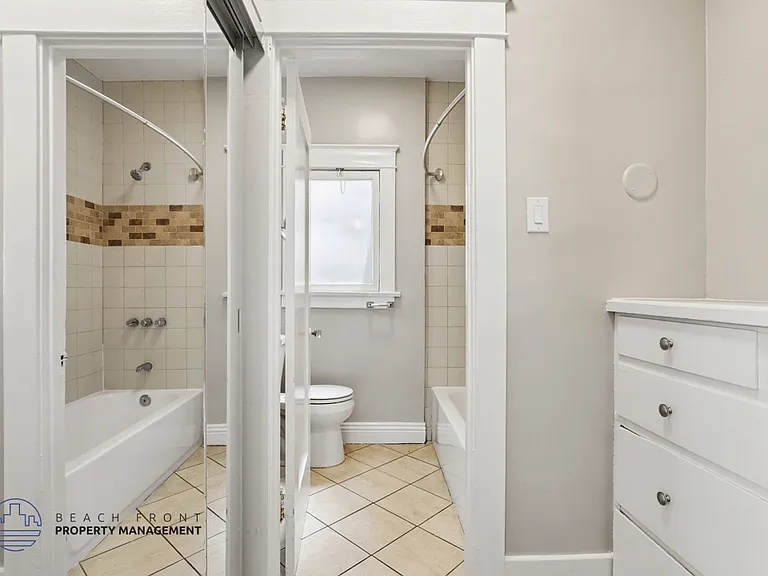 1141 Pine Ave — Photo 34