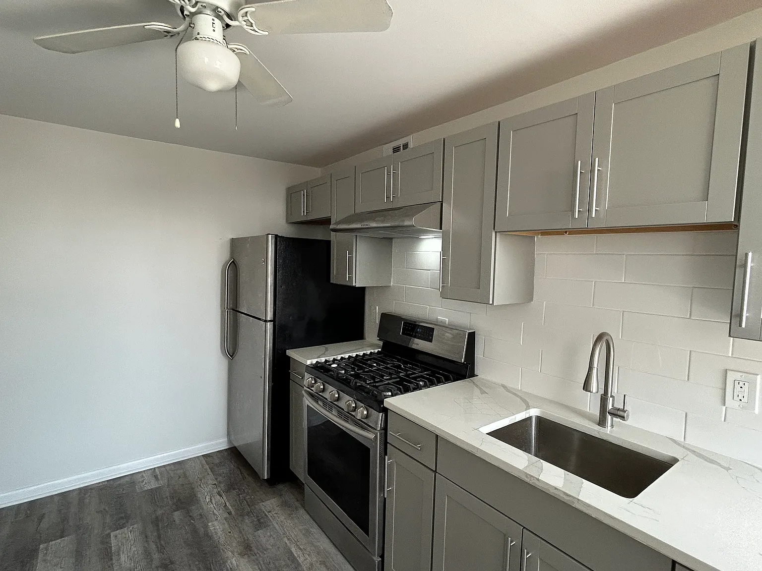2 bed, 1200 sqft, $1,850 — Photo 3