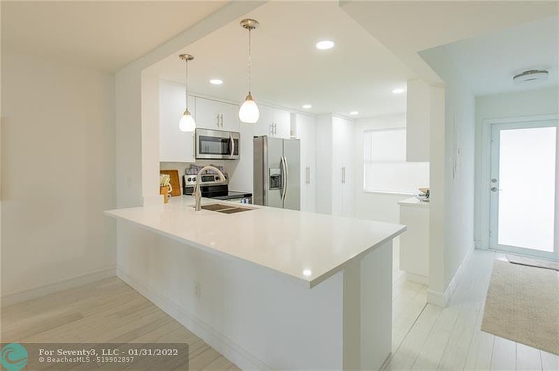 1st image of 7624 NW 18th St APT 303