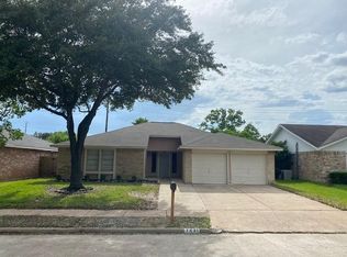 7231 Skylight Ln, Houston, TX 77095