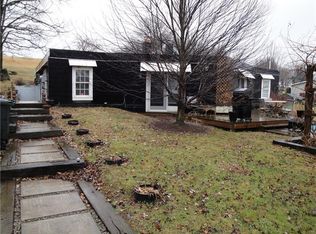 512 Walters Ln, Scottdale, PA 15683