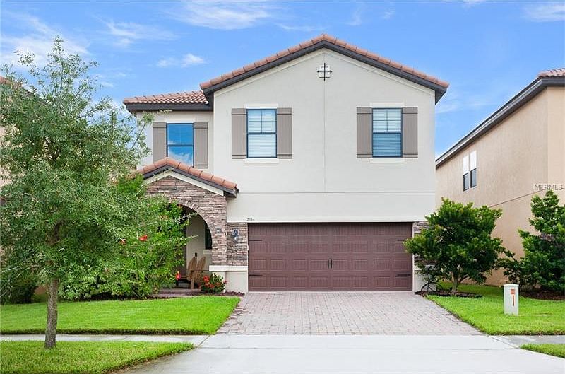 1st image of 2084 Leather Fern Dr