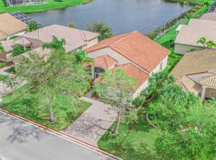 466 NW Blue Lake Dr, Port Saint Lucie, FL 34986