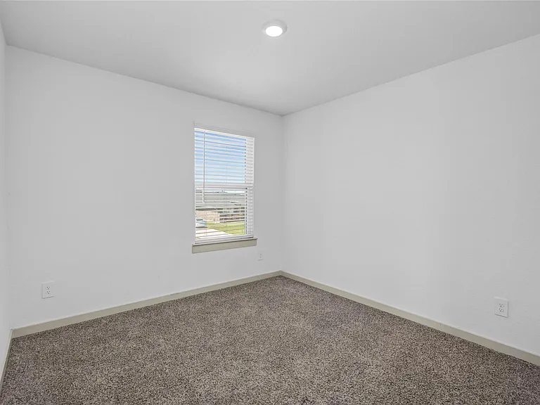 29847 Reagans Ranch Dr — Photo 26