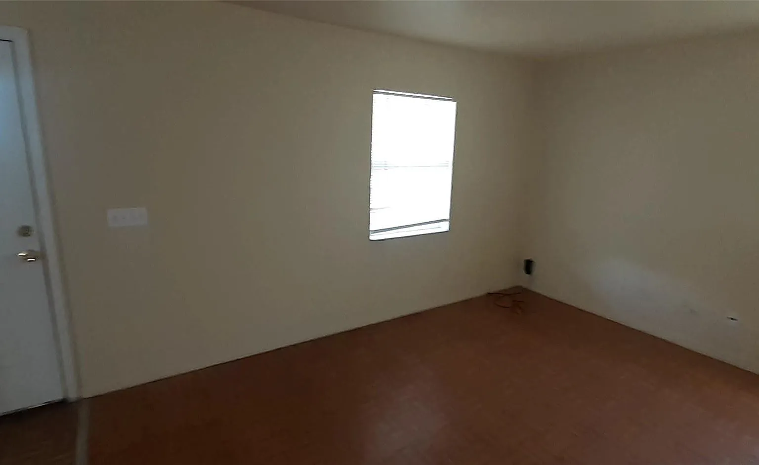 4 bed, 1500 sqft, $1,995 — Photo 3