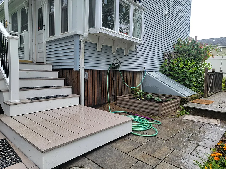 17 Highland St — Photo 9