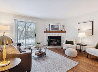 2250 Benson Ave APT H, Saint Paul, MN 55116