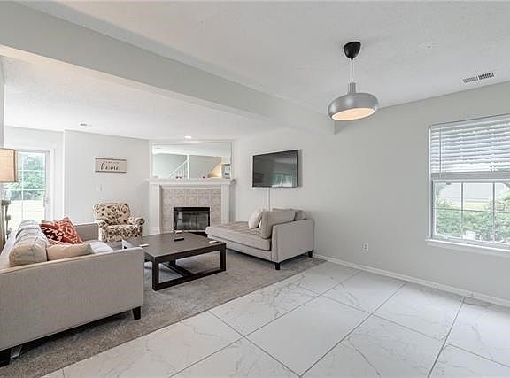 3rd image of 5601 NW Moonlight Meadow Ct #35-D