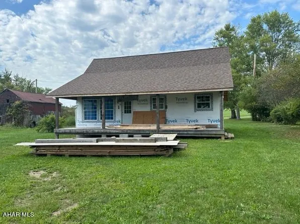 111 Baltimore St, Schellsburg, PA 15559