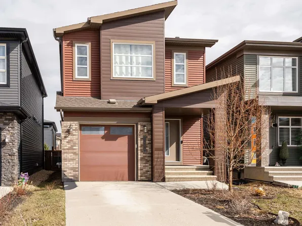 6484 King Wynd SW, Edmonton, AB T6W 3Z9