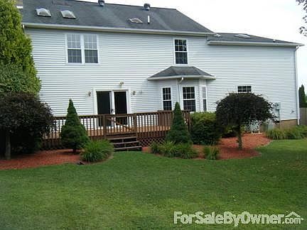 rear exterior w/deck