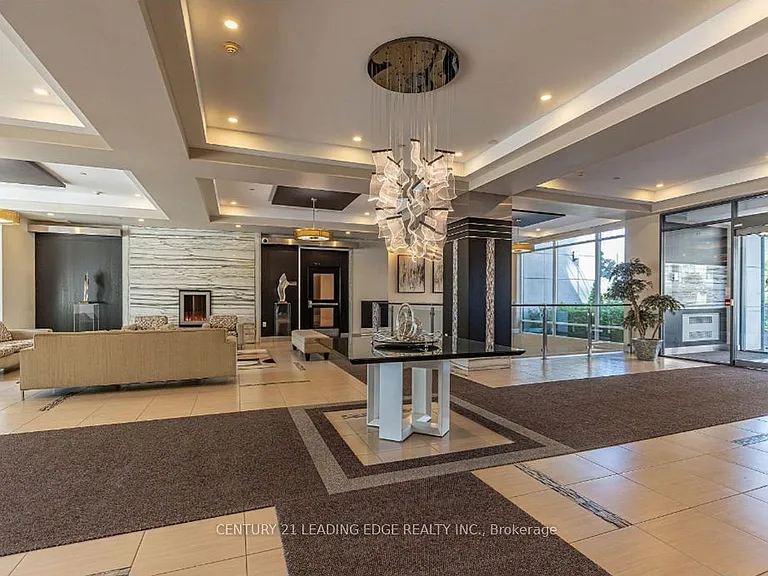 55 S Town Centre Blvd #105 — Photo 2