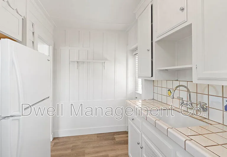 4535 Upland St — Photo 11