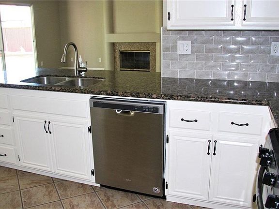 4th image of 23918 Cadenza Dr