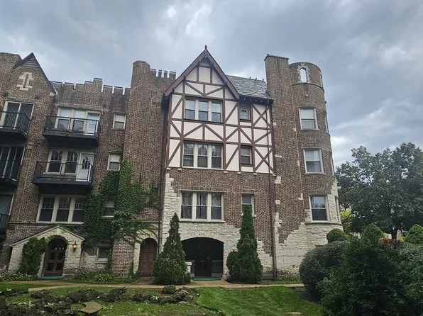 5713 N Kimball Ave #2S, Chicago, IL 60659