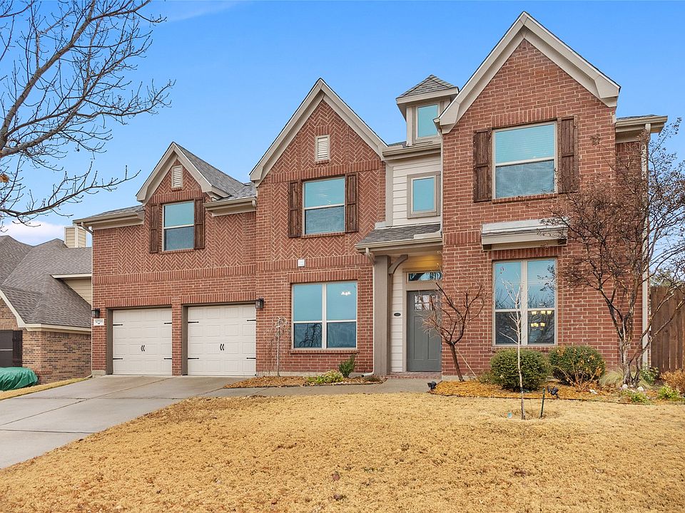 1st image of 12700 Saratoga Springs Cir