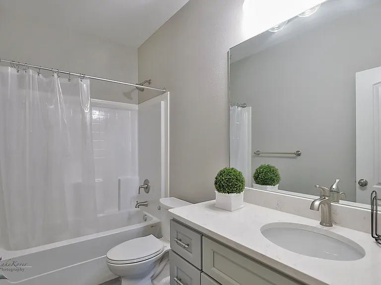 5433 Fallbrook Dr — Photo 24