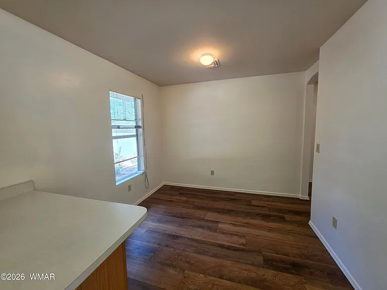 1721 W Hall St — Photo 3