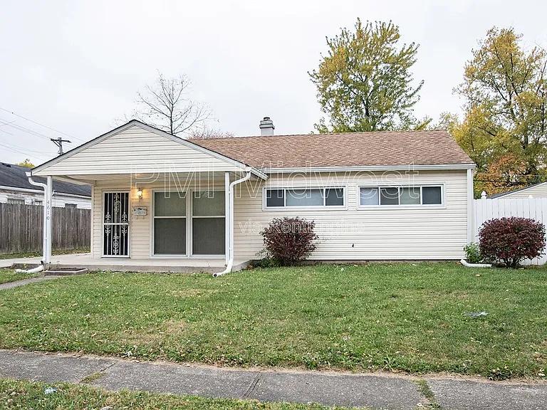 4610 Karen Dr — Photo 2