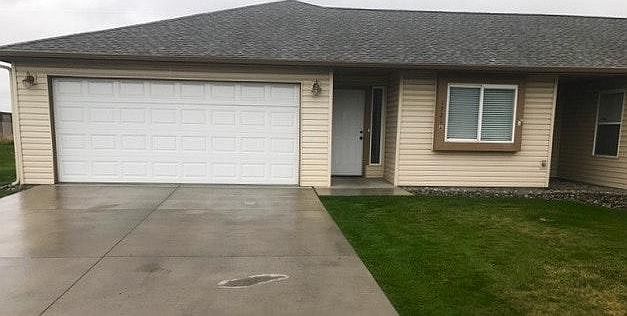 1st image of 1721 N Bessie Ln #B