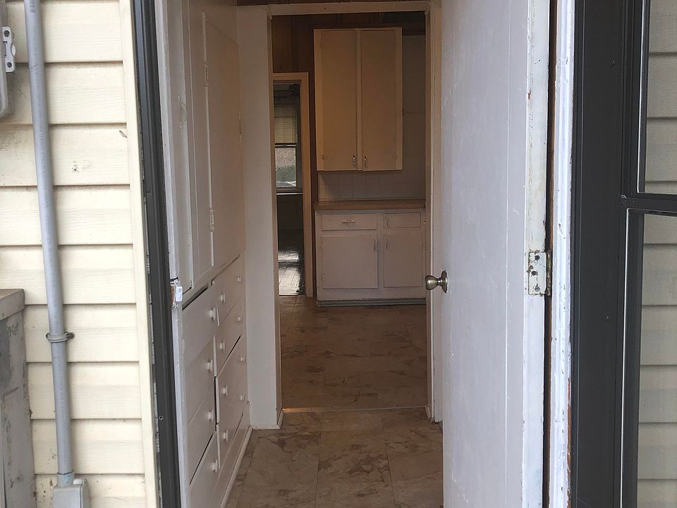 1st image of 1411 Augusta St #A-2