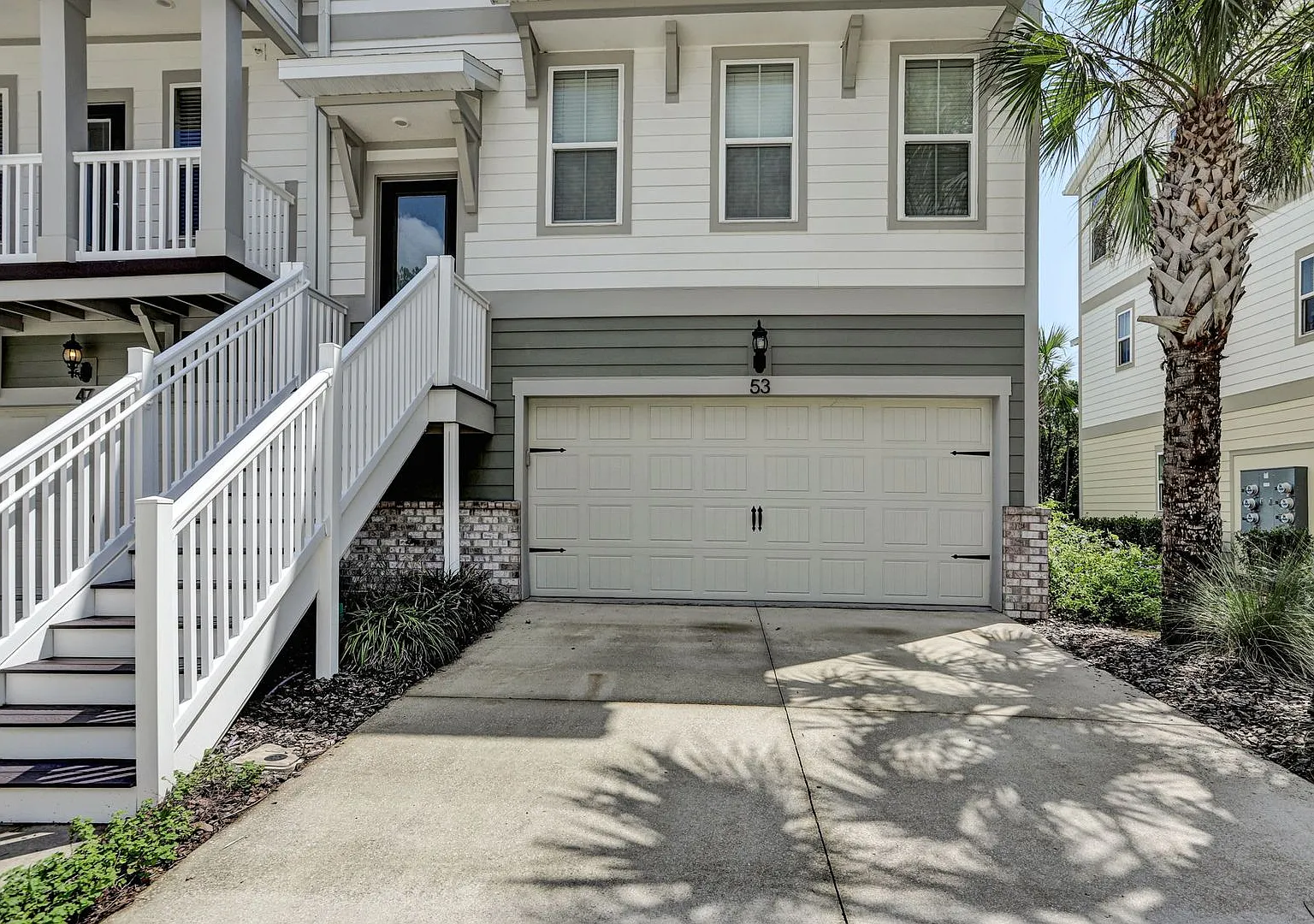 4 bedroom/ 3.5 bathroom end unit townhome in Nocatee! — Photo 1