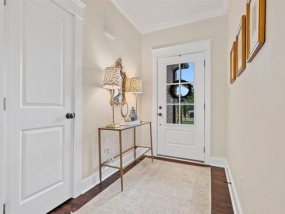 5th image of 8734 Creekstone Ln