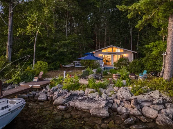 46 Big Barndoor Island, Alton, NH 03810
