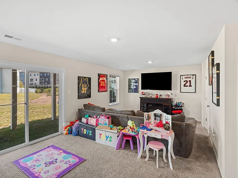 16418 Caribbean Way — Photo 5