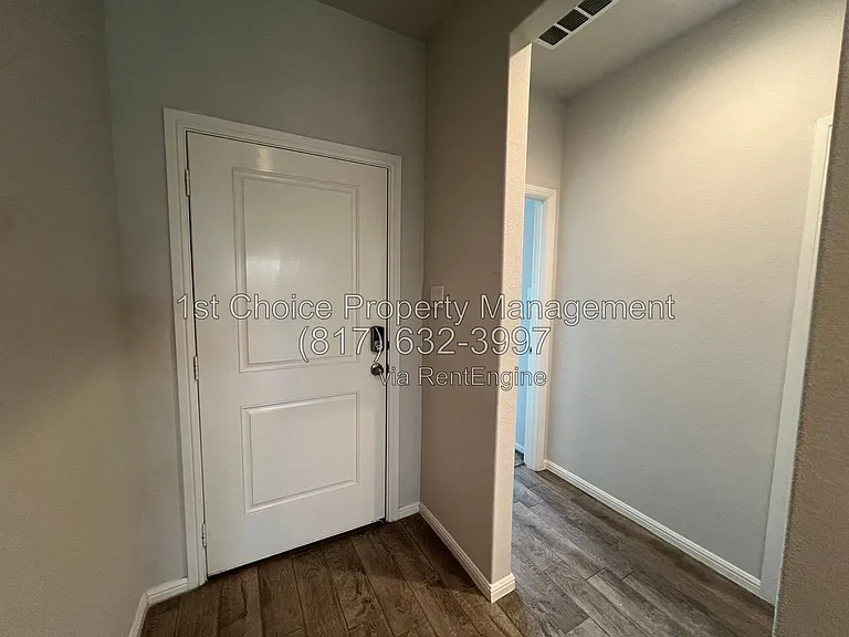 912 Rothville Ln — Photo 34